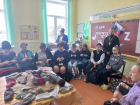 Мастер-класс по вязанию для участников СВО прошел в Поворино