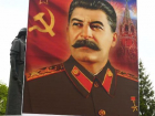 Огромный портрет Сталина принес на парад Победы депутат Борисоглебской Думы 