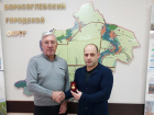 Главный по спорту в Борисоглебске получил памятную медаль 