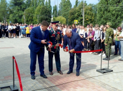 В центре Поворино открыли Аллею Героев 