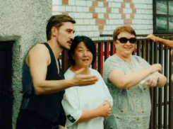 Дима Билан приехал в Воронежскую область с подарками к семье с 7 детьми из ДНР