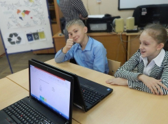 Школа в селе Рождественское первой в Поворинском районе вошла в федеральный проект «Цифровая школа»