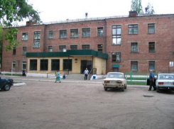 В Борисоглебске на стоянке районной больницы умер пожилой мужчина