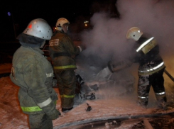 В ночь с четверга на пятницу в Борисоглебске сгорел автомобиль