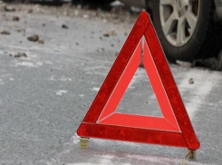 Двое мужчин погибли в столкновении ВАЗ и Toyota в Новохоперском районе