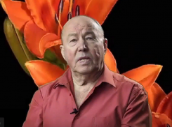 Борисоглебский депутат Геннадий Артемьев поздравил женщин стихами