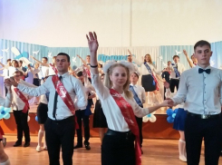 В Борисоглебском округе звенят последние школьные звонки 