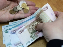 Половина работающих россиян получают меньше 30 тысяч рублей в месяц
