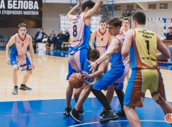 Борисоглебские гимназисты «вырвали» «бронзу» в региональном турнире «КЭС-БАСКЕТ»