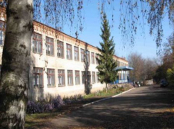 Ремонт школы в Грибановском районе завершился мошенничеством в крупном размере 