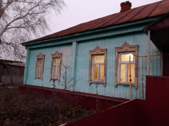 В Поворинском районе 87-летнюю женщину убили в собственном доме