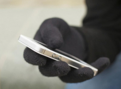 Жителей Воронежской области массово лишают денег звонками «из банка»