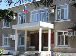 Кого Польников и Спиваков хотят посадить в кресло главы администрации Грибановского района
