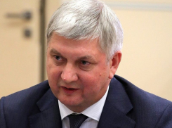 Губернатор Воронежской области оказался в середине рейтинга политической устойчивости