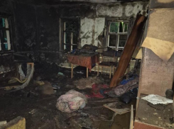 Женщина из ревности подожгла дом соседки в Новохоперском районе