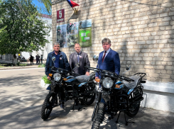 Борисоглебские медики передали два мотоцикла для нужд СВО