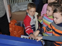 Борисоглебские дошколята познакомились с работой Почты России