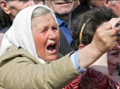 Петиция против повышения пенсионного возраста собрала более миллиона подписей 