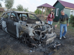 В Грибановском районе рэкетиры сожгли автомобиль местного фермера