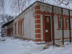 В Поворинском районе отремонтируют инфекционное отделение больницы