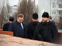 И.о. главы администрации Борисоглебского округа осмотрел  действующие и строящиеся храмы  города