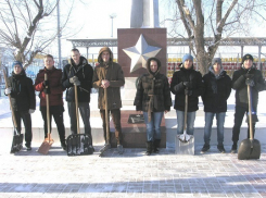 Борисоглебские волонтеры приняли участие в добровольческой акции «Снежный десант»
