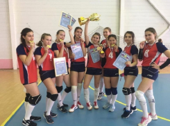 Борисоглебские волейболистки стали лучшими на Межрегиональном турнире в Сосновке