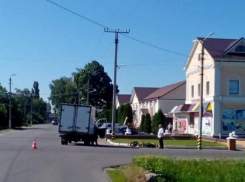 В Борисоглебске 14-летний мотоциклист и его 5-летний пассажир пострадали в аварии 