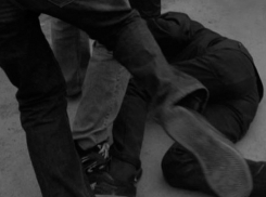 В селе под Борисоглебском молодые люди отомстили за своего друга жестоким избиением 