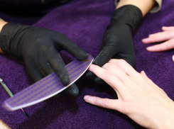 Мастера маникюра заподозрили в мошенничестве при получении социальной субсидии в Поворинском районе