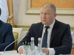 Глава администрации Грибановского района доложил губернатору об организации работы по гражданскому и патриотическому воспитанию