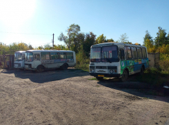 Остаться без пригородных маршруток Борисоглебск рискует завтра, а  9 городских рейсов уже отменены