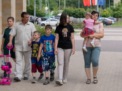 В Воронежской области продлили денежную альтернативу предоставлению участков многодетным семьям