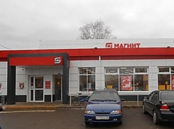 Глава администрации Терновского района посетил ряд торговых объектов