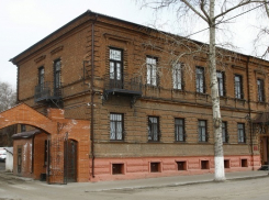 В борисоглебском краеведческом музее открылась выставка «Борисоглебцы встречают Первомай»