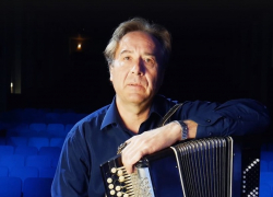 Баянист из Борисоглебска стал лауреатом национальной премии «Служу искусству» 