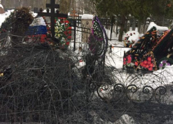 Полиция установила причину пожара на могиле Героя России Романа Филипова