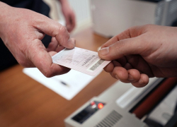 С нового года в России отменят автоматическое продление водительских прав