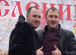        В конкурсе силачей  на Масленицу в Борисоглебске опять победили братья-полицейские   