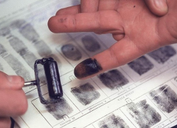 Жителям Воронежской области предлагают оставить свои отпечатки пальцев в базе МВД. На всякий случай