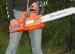 В Бутурлиновском районе подросток влез в чужой дом и похитил бензопилу