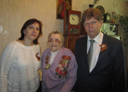 Депутат Воронежской областной Думы поздравил ветеранов Борисоглебска