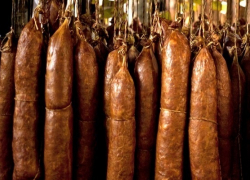 Колбаса подорожает из-за повышения закупочных цен на сырье