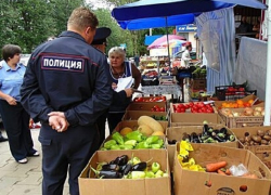 Активную борьбу с несанкционированной торговлей и нарушением правил благоустройства начали в Терновском районе