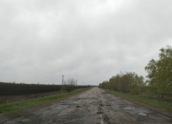 «Живого места нет»: дорога в Борисоглебском  районе – как иллюстрация к докладам чиновников
