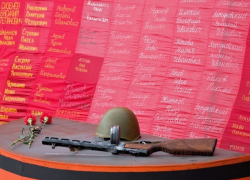 В Борисоглебске открыли празднования Дня Победы шествием и парадом