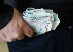 Житель Воронежской области украл деньги со счета умершего друга 