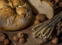 Ореховый, Хлебный, Холщовый: христиане отмечают сегодня Третий Спас