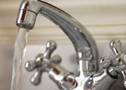 В России вдвое повысили плату за воду без счётчиков