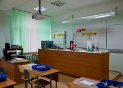 Школы Воронежской области получат новое оборудование для кабинетов физики, музыки и изобразительного искусства